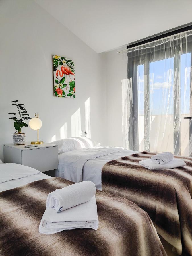 فيلا Panoramic Luxury Sea View House فينيسترات المظهر الخارجي الصورة